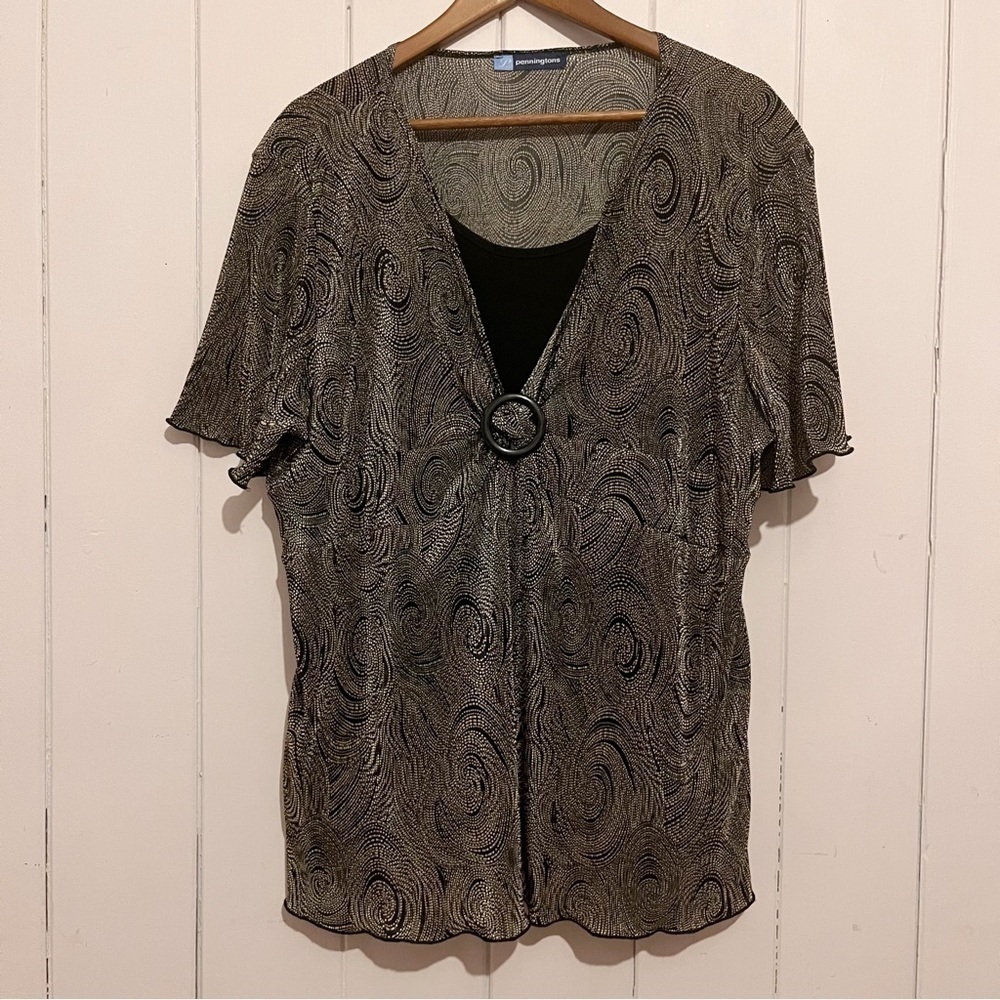 Penningtons Black and Tan Top with Built in Cami front. Has stretch. Size 1X.
